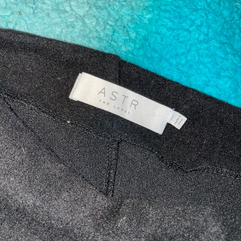 Women’s black Astr  top